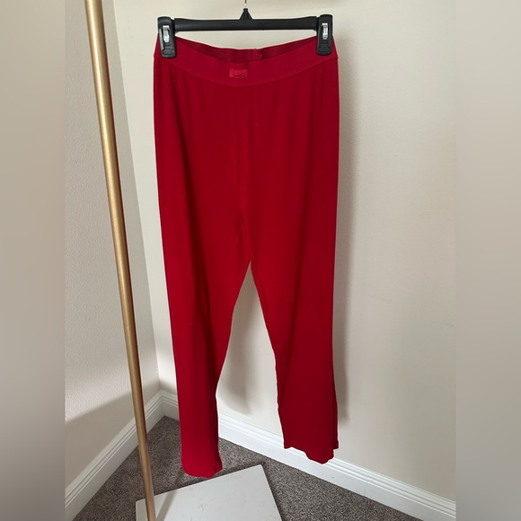 Skims Scarlet Red Ribbed Lounge Pant - Picture 1 of 6